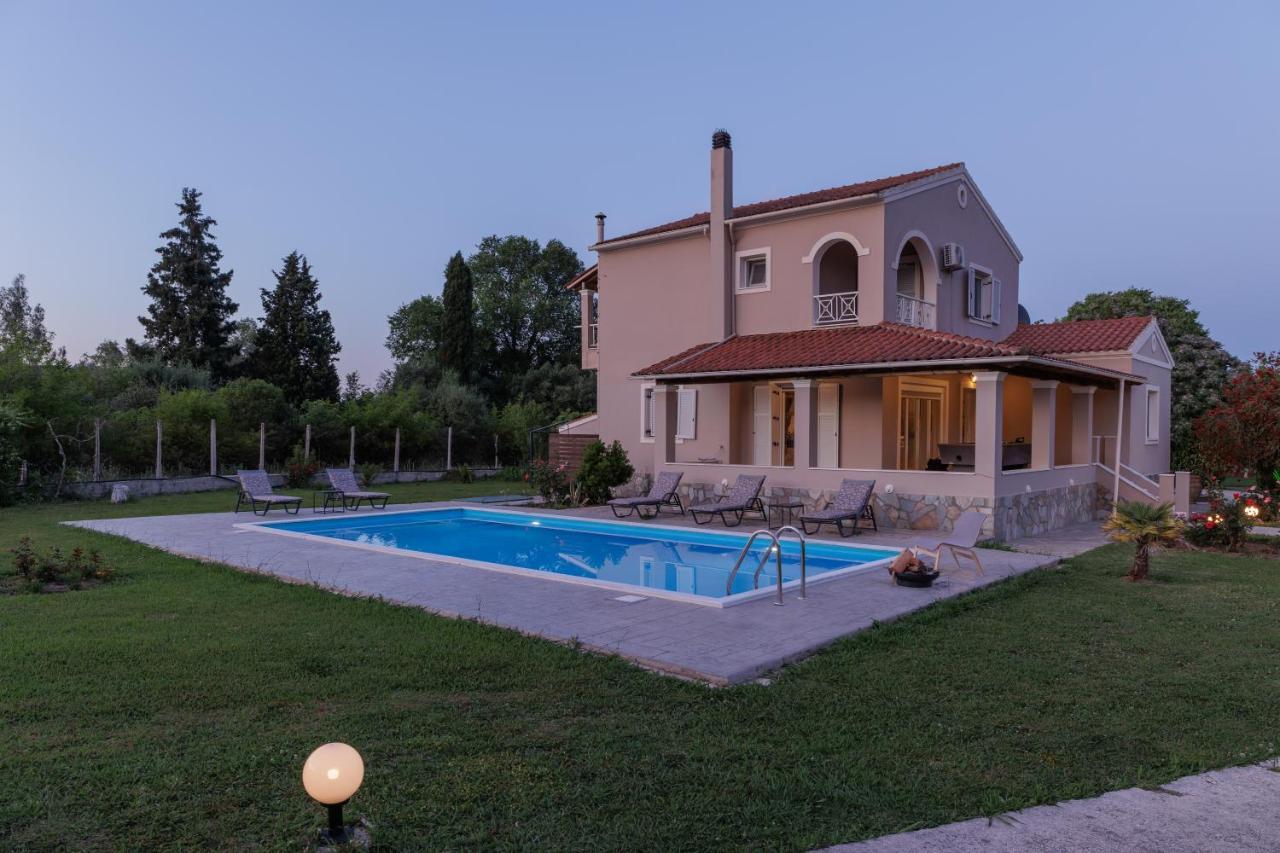 Country Villa Verde - 2Floor Family Home Kouramaditika Exterior photo